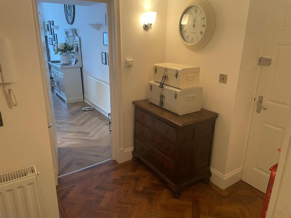 Stunning 2-Bed-2Bath Apt In Whitby With Parking Διαμέρισμα Εξωτερικό φωτογραφία